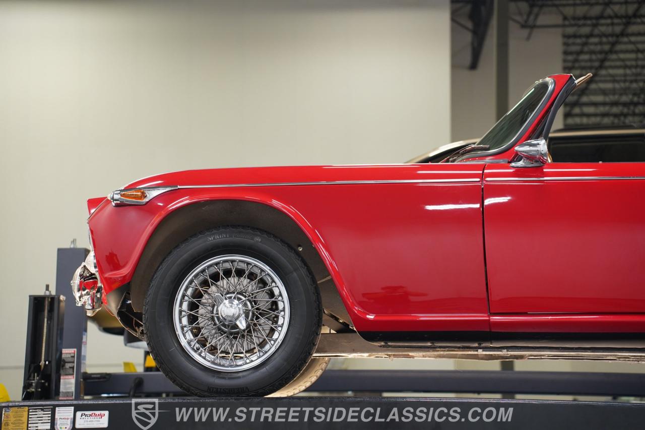 1966 Triumph TR4A IRS