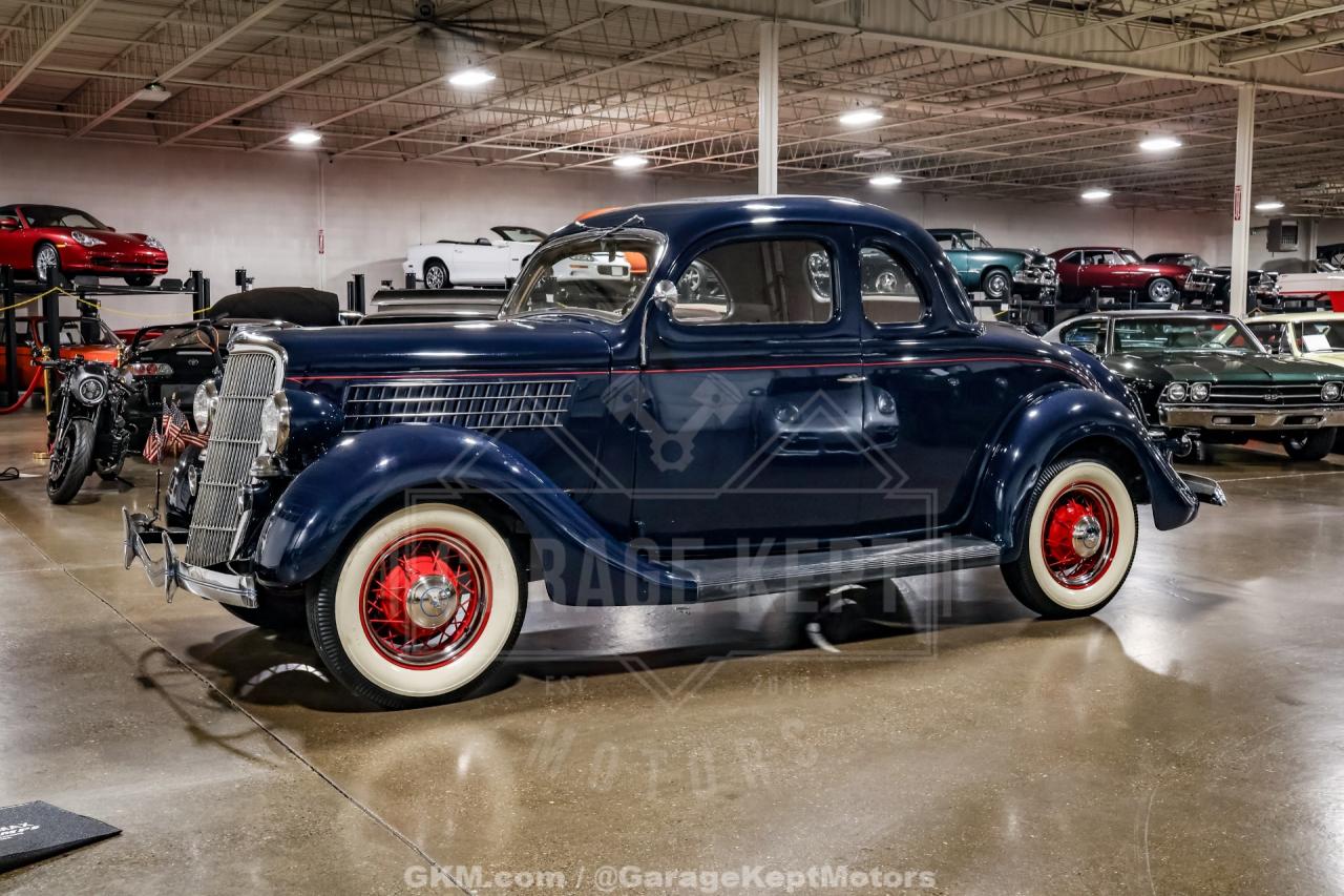 1935 Ford Model 48