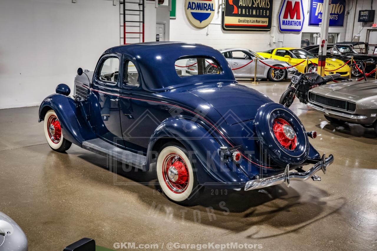 1935 Ford Model 48
