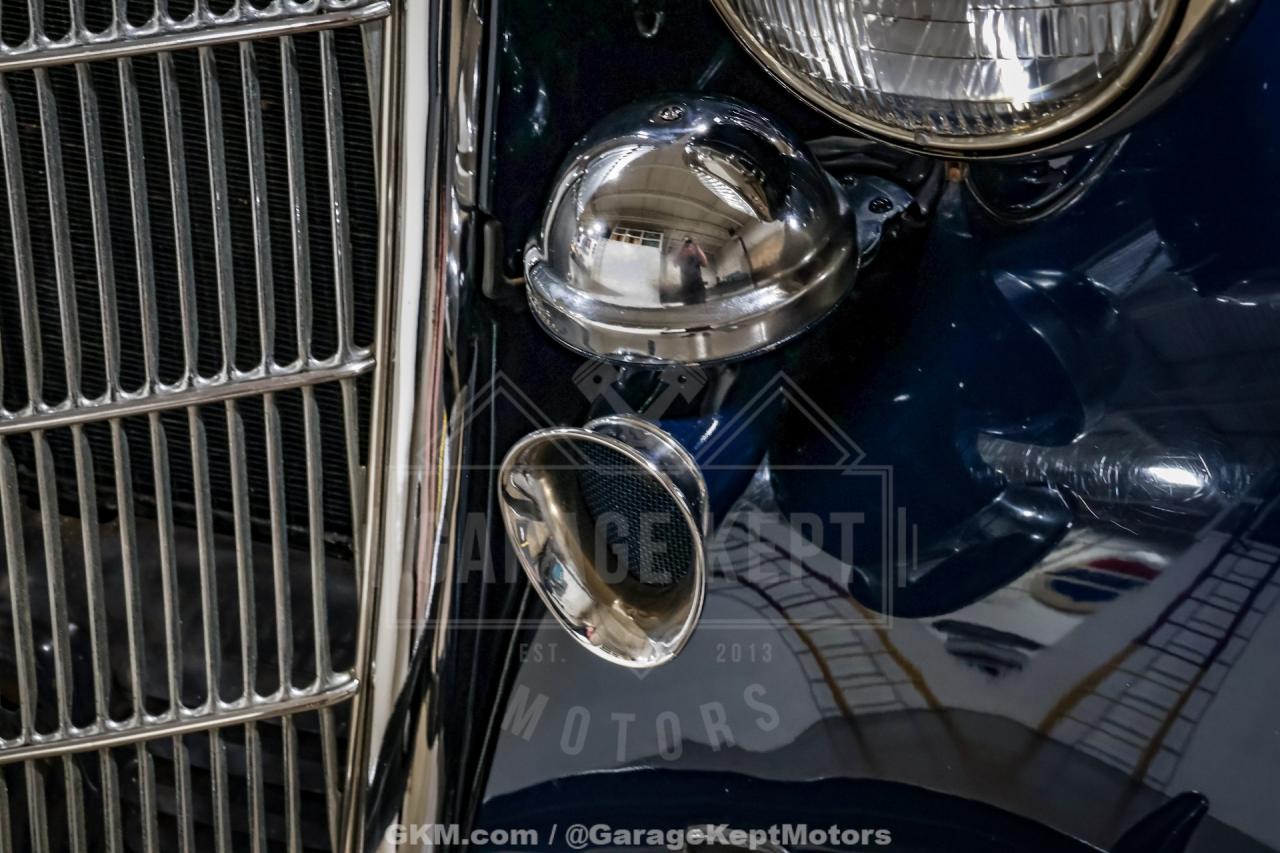 1935 Ford Model 48