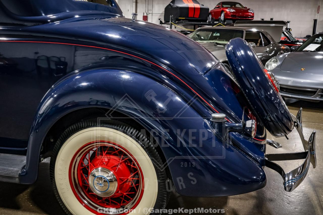 1935 Ford Model 48