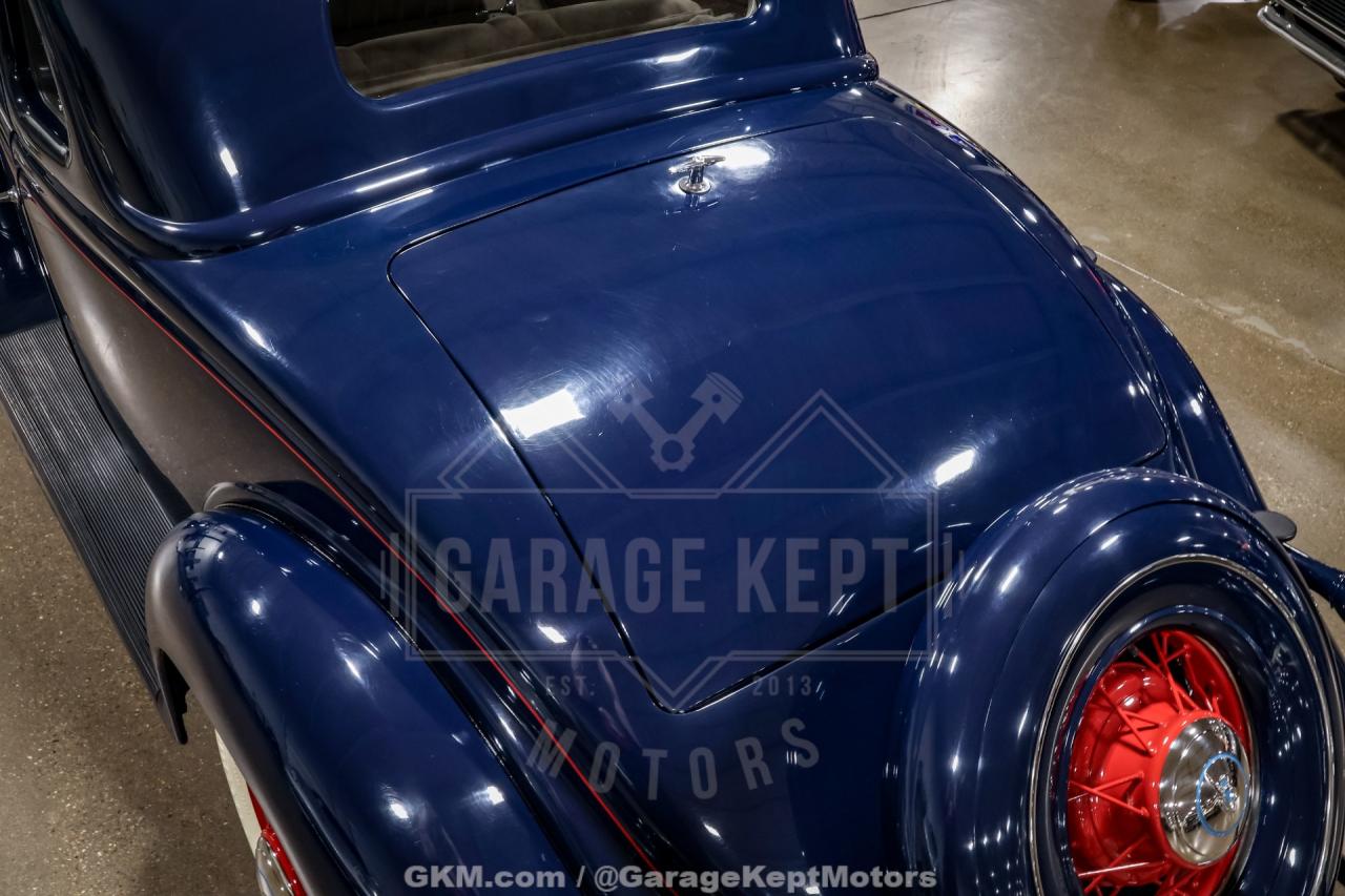 1935 Ford Model 48