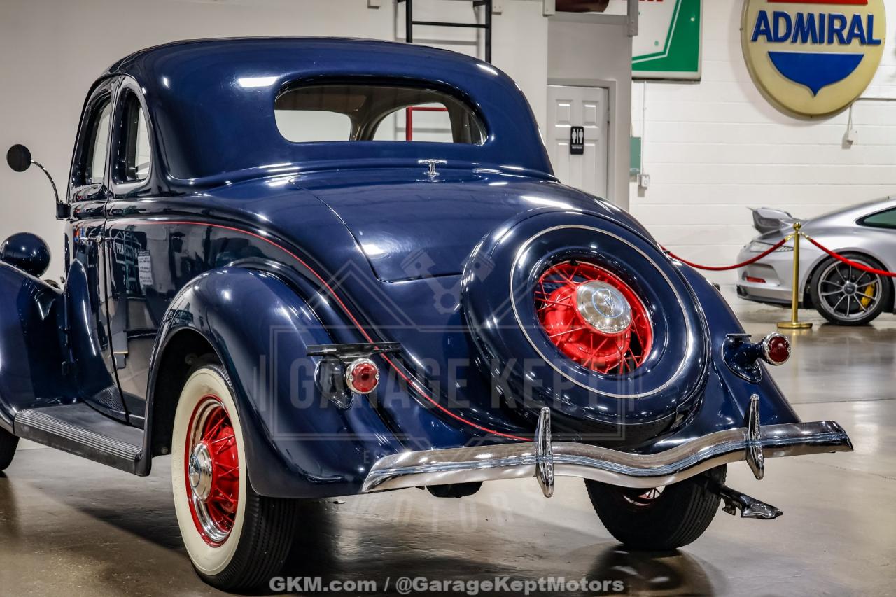 1935 Ford Model 48