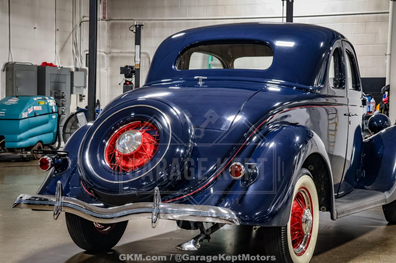 1935 Ford Model 48