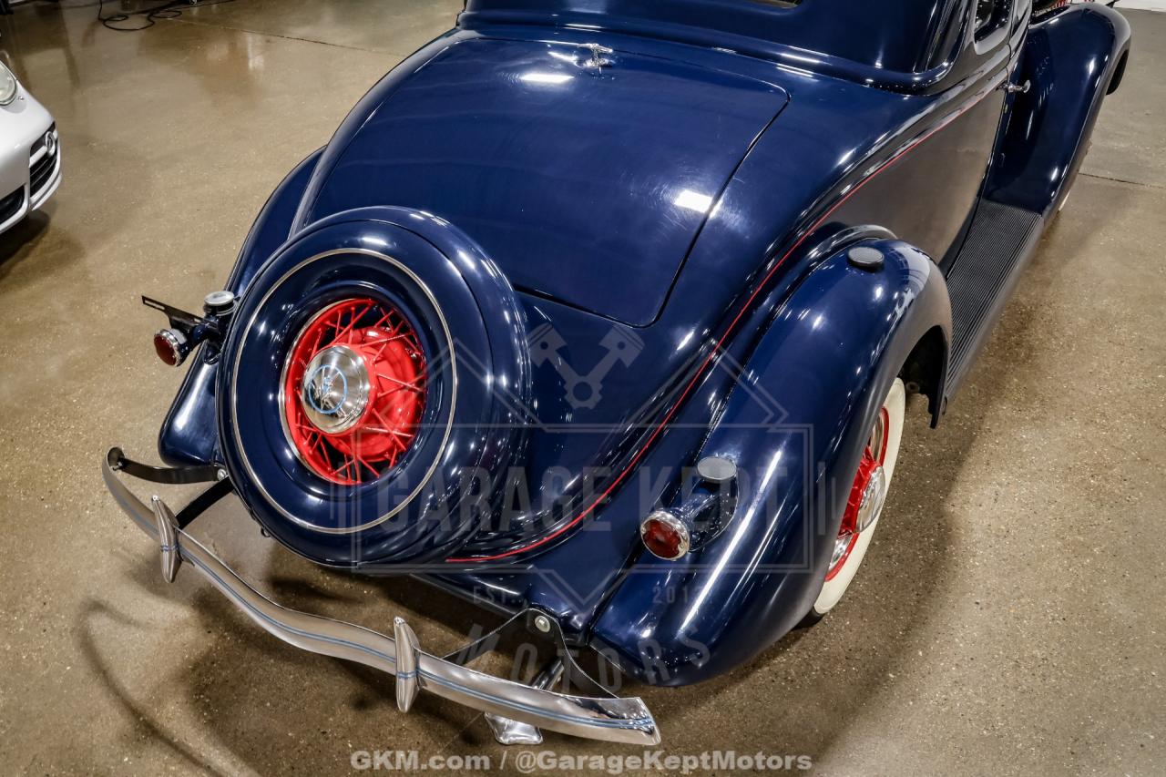 1935 Ford Model 48