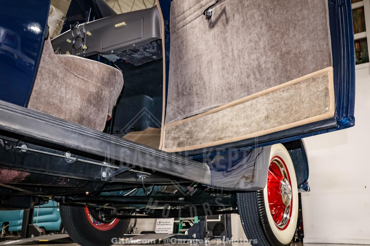 1935 Ford Model 48