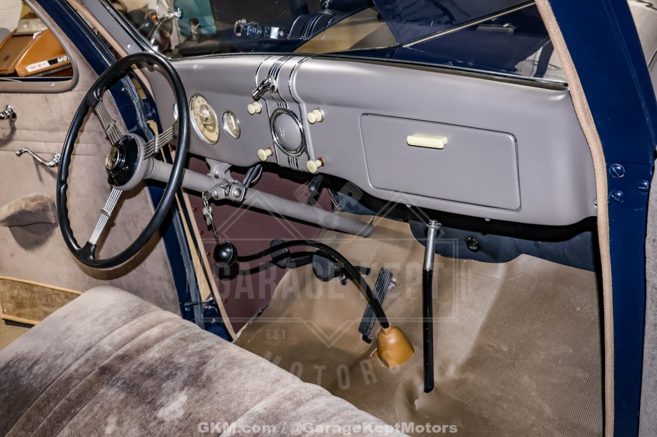 1935 Ford Model 48