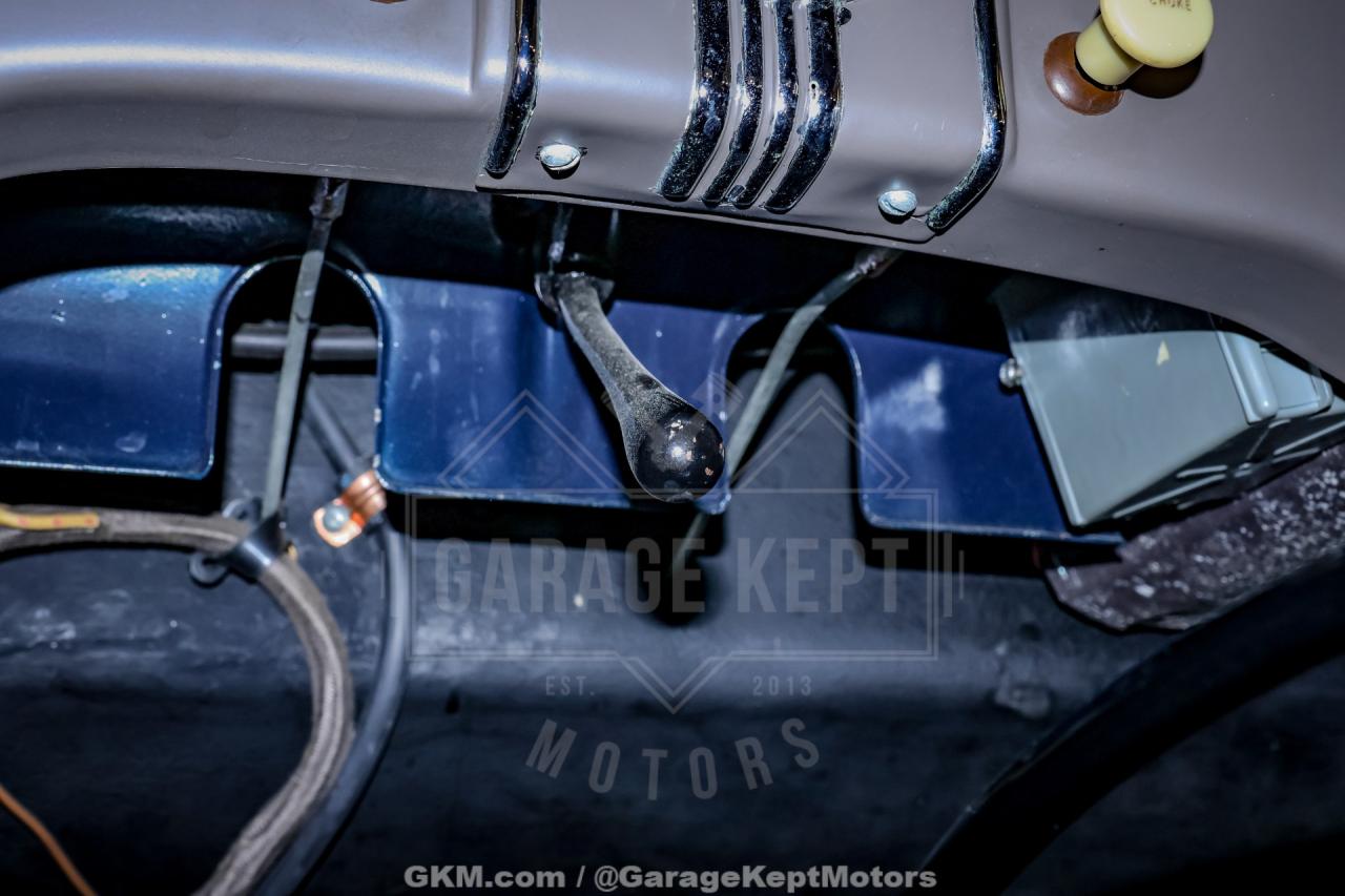 1935 Ford Model 48