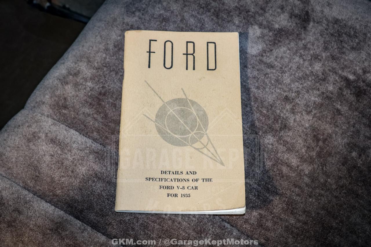 1935 Ford Model 48