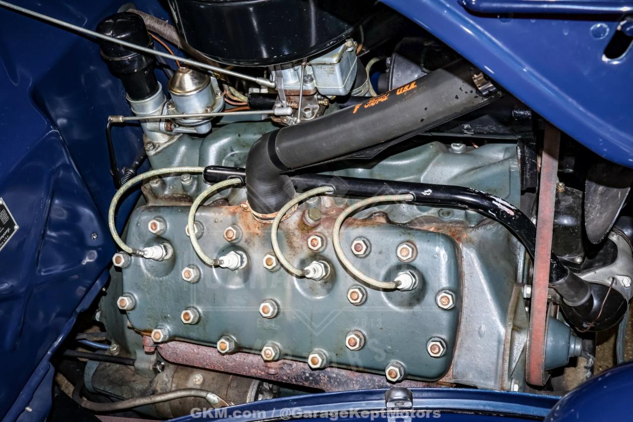 1935 Ford Model 48