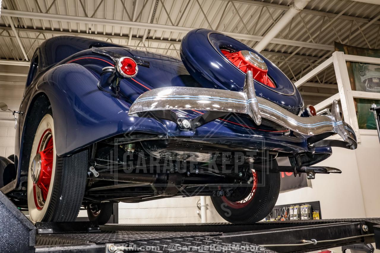 1935 Ford Model 48