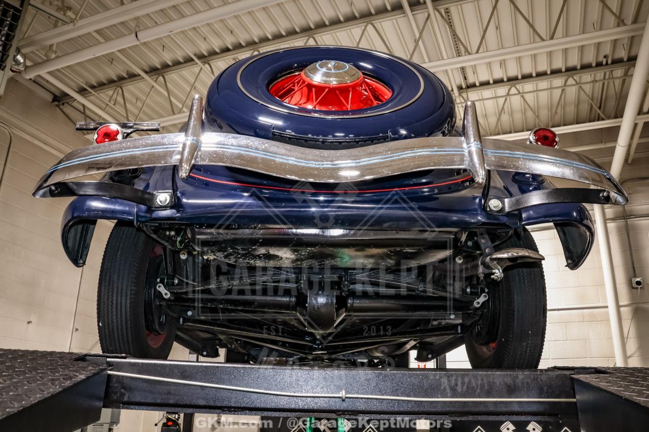1935 Ford Model 48