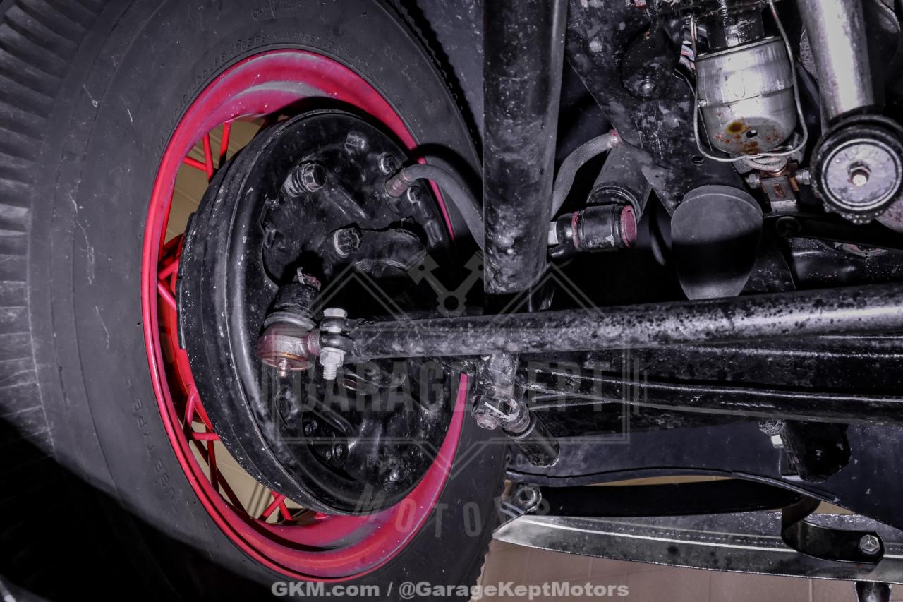 1935 Ford Model 48