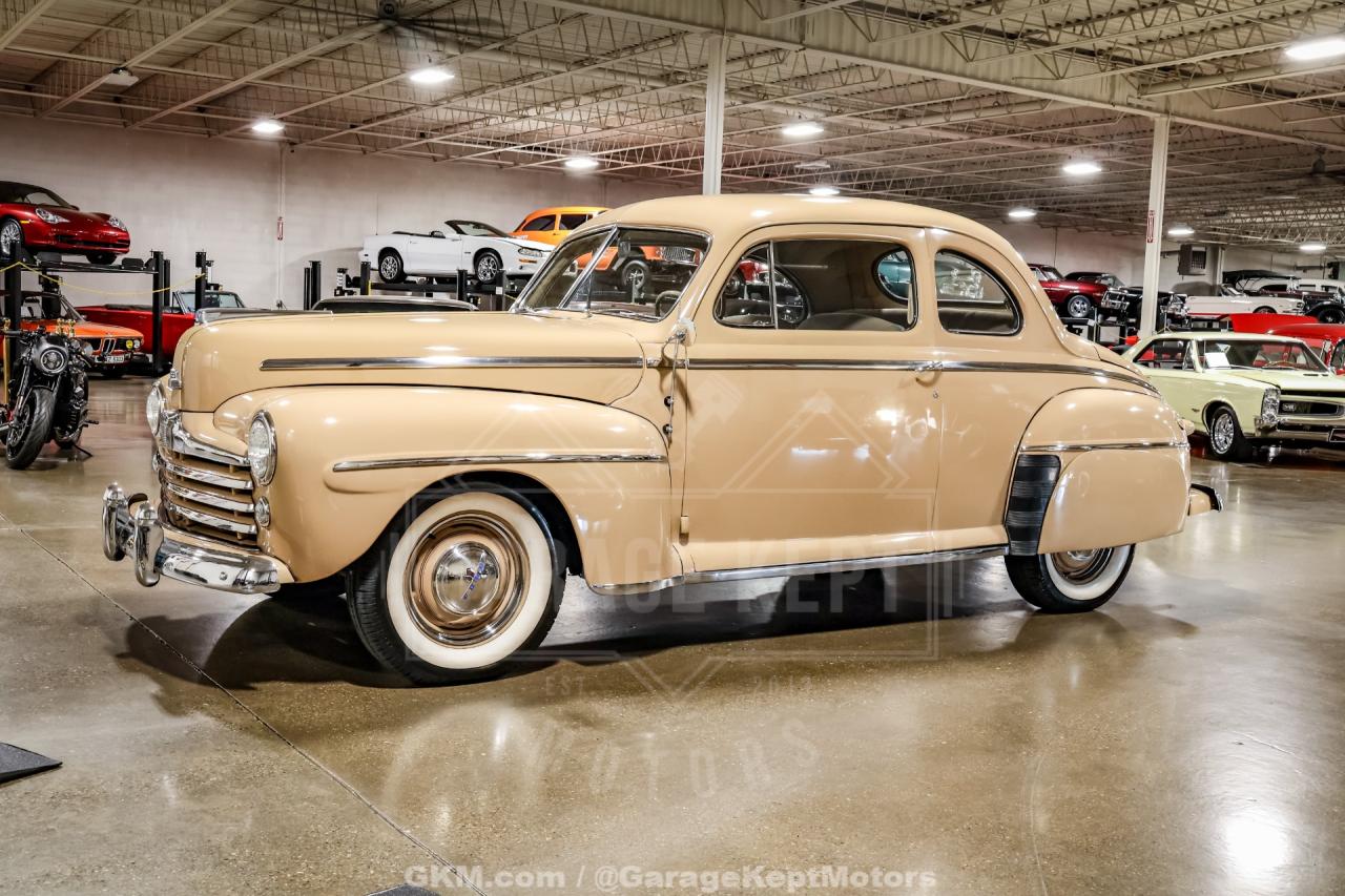 1947 Ford Deluxe