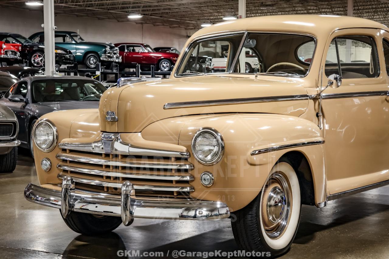 1947 Ford Deluxe
