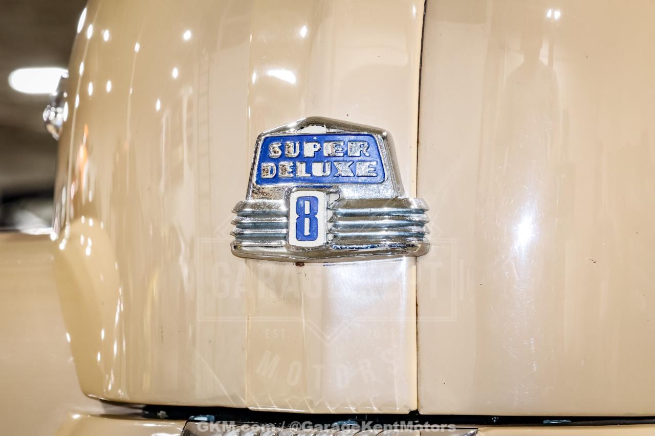 1947 Ford Deluxe