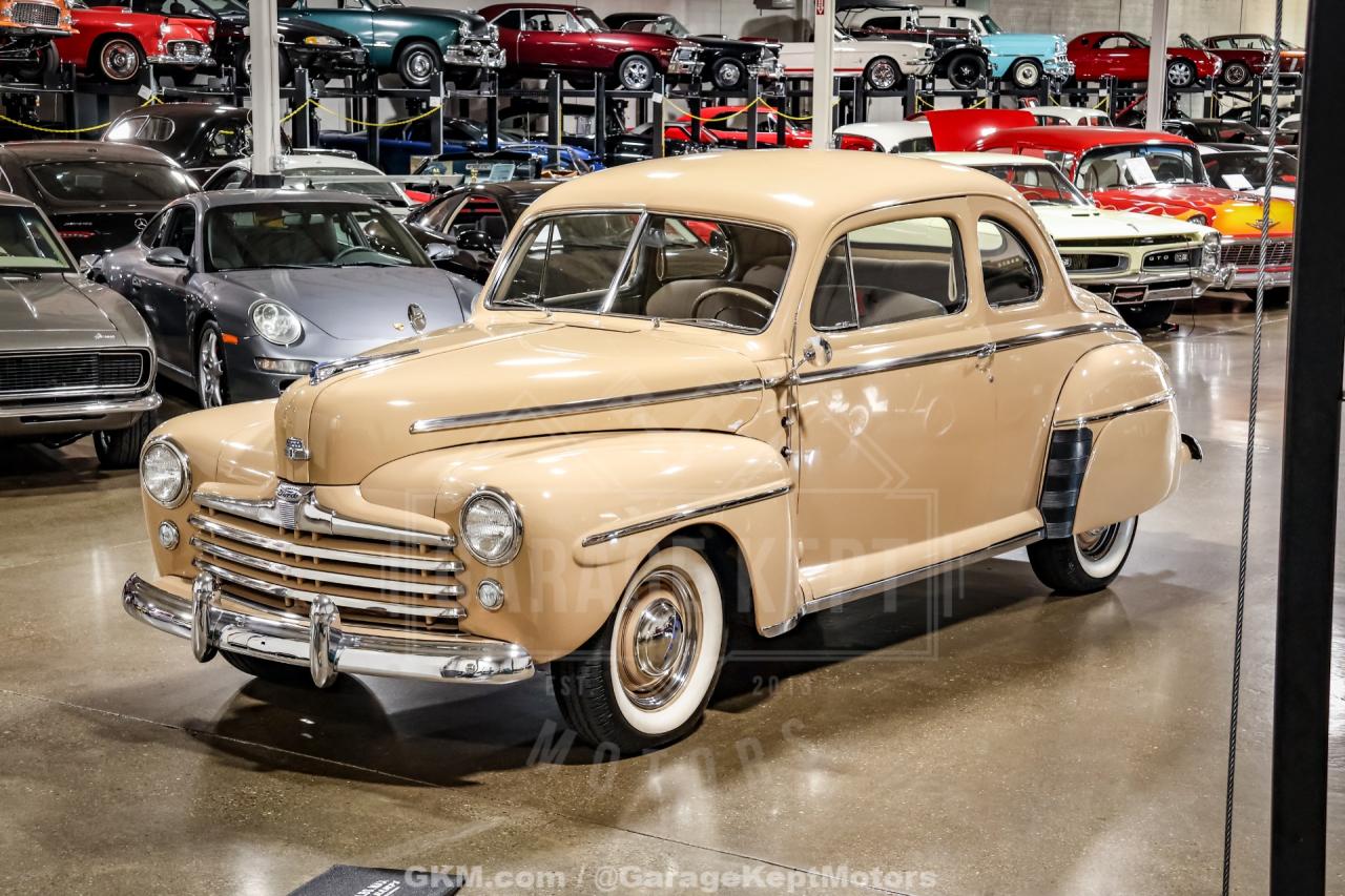 1947 Ford Deluxe
