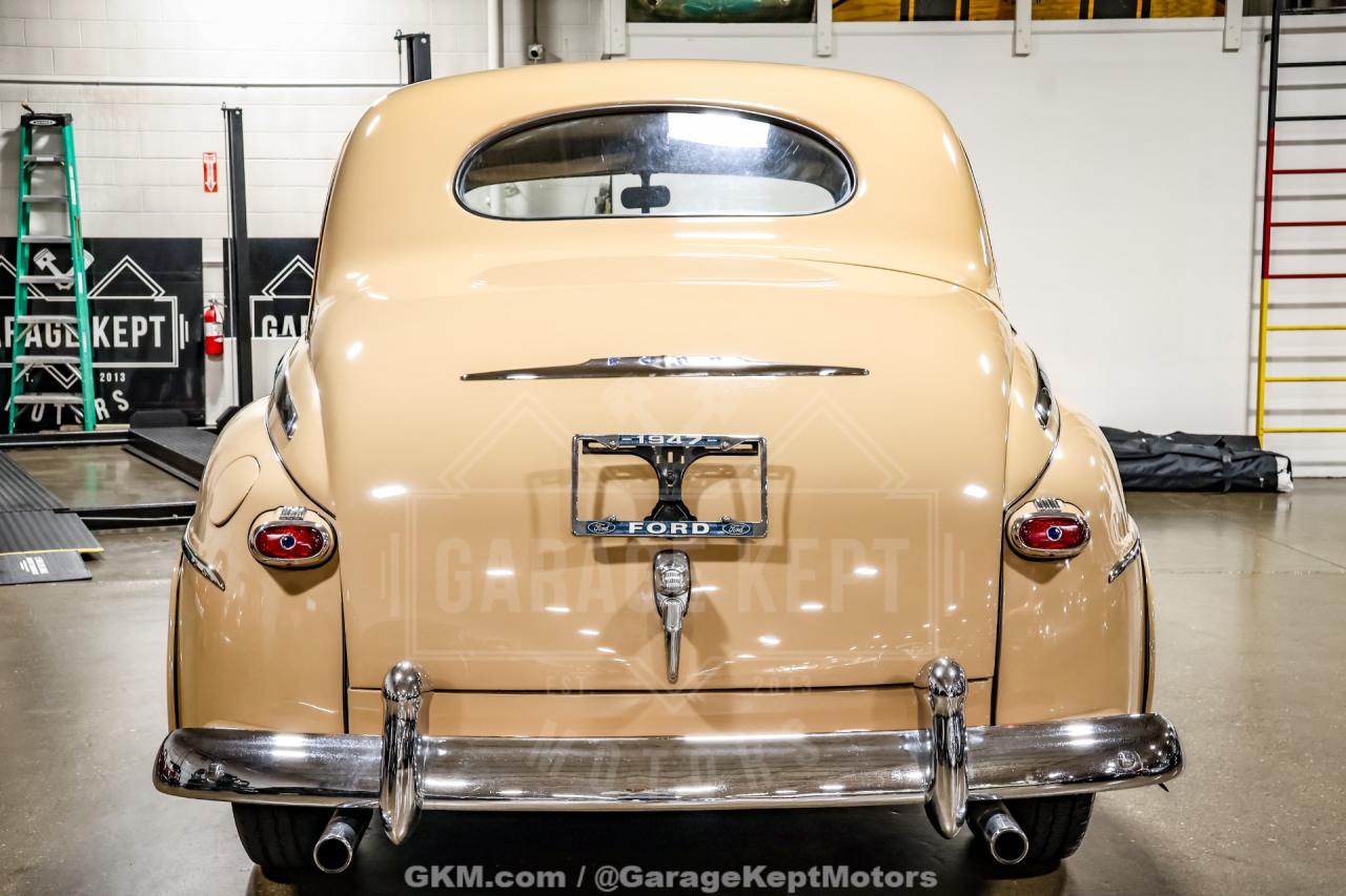 1947 Ford Deluxe