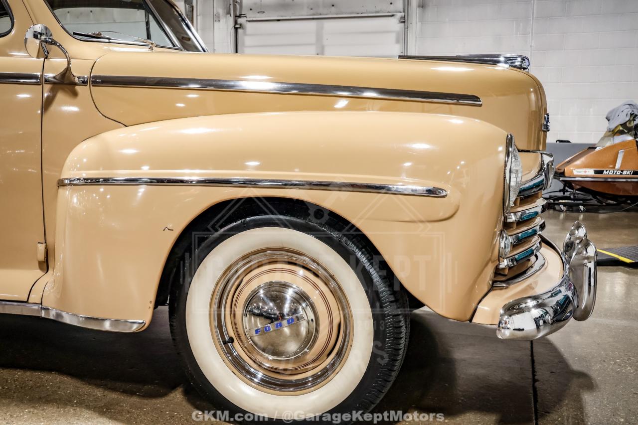 1947 Ford Deluxe