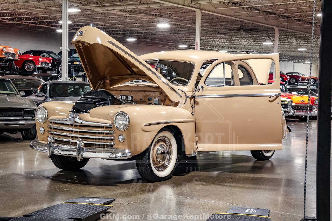 1947 Ford Deluxe