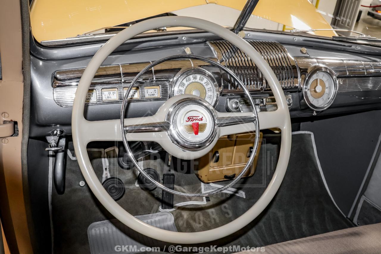 1947 Ford Deluxe