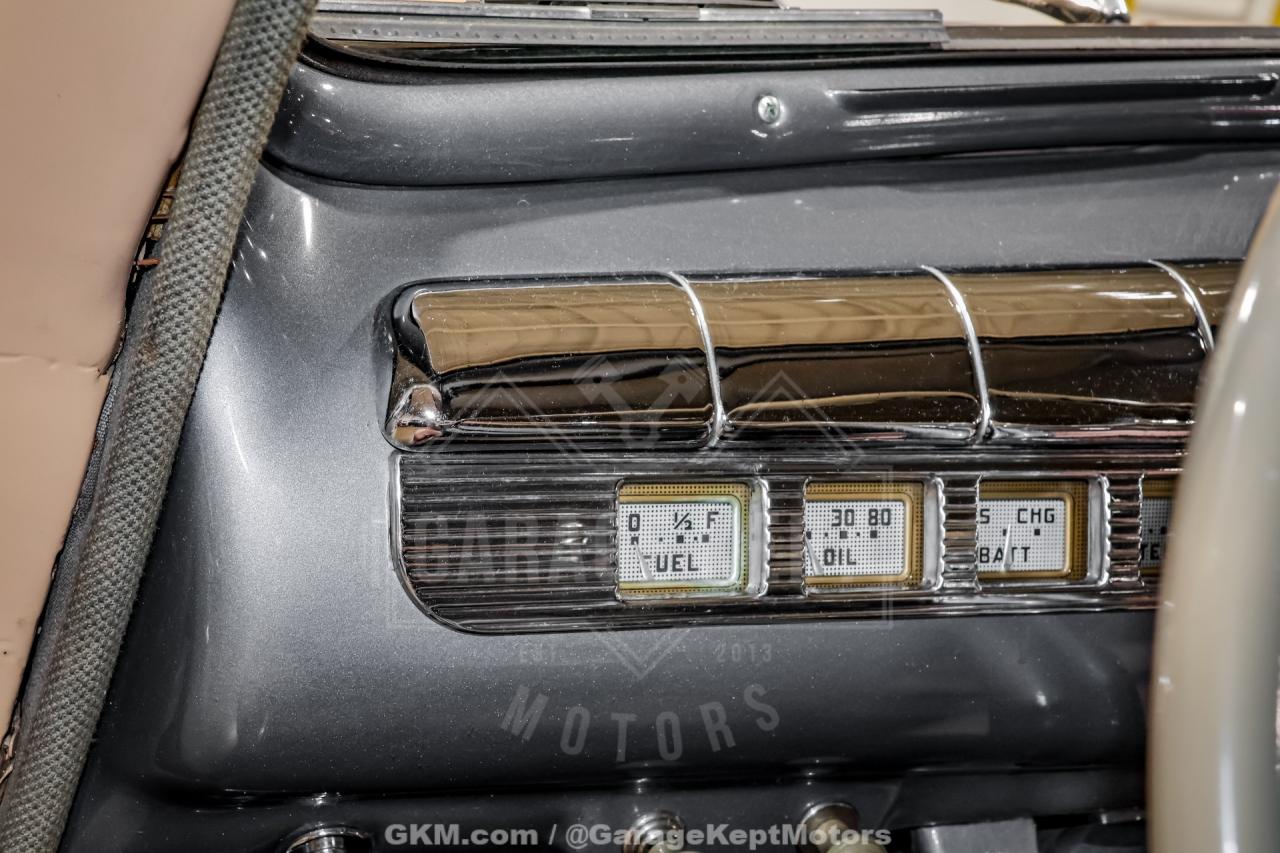 1947 Ford Deluxe