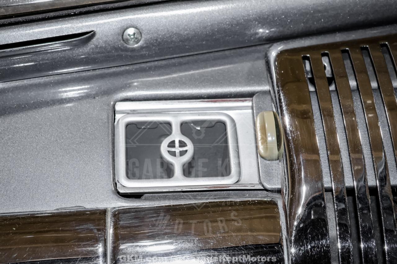 1947 Ford Deluxe