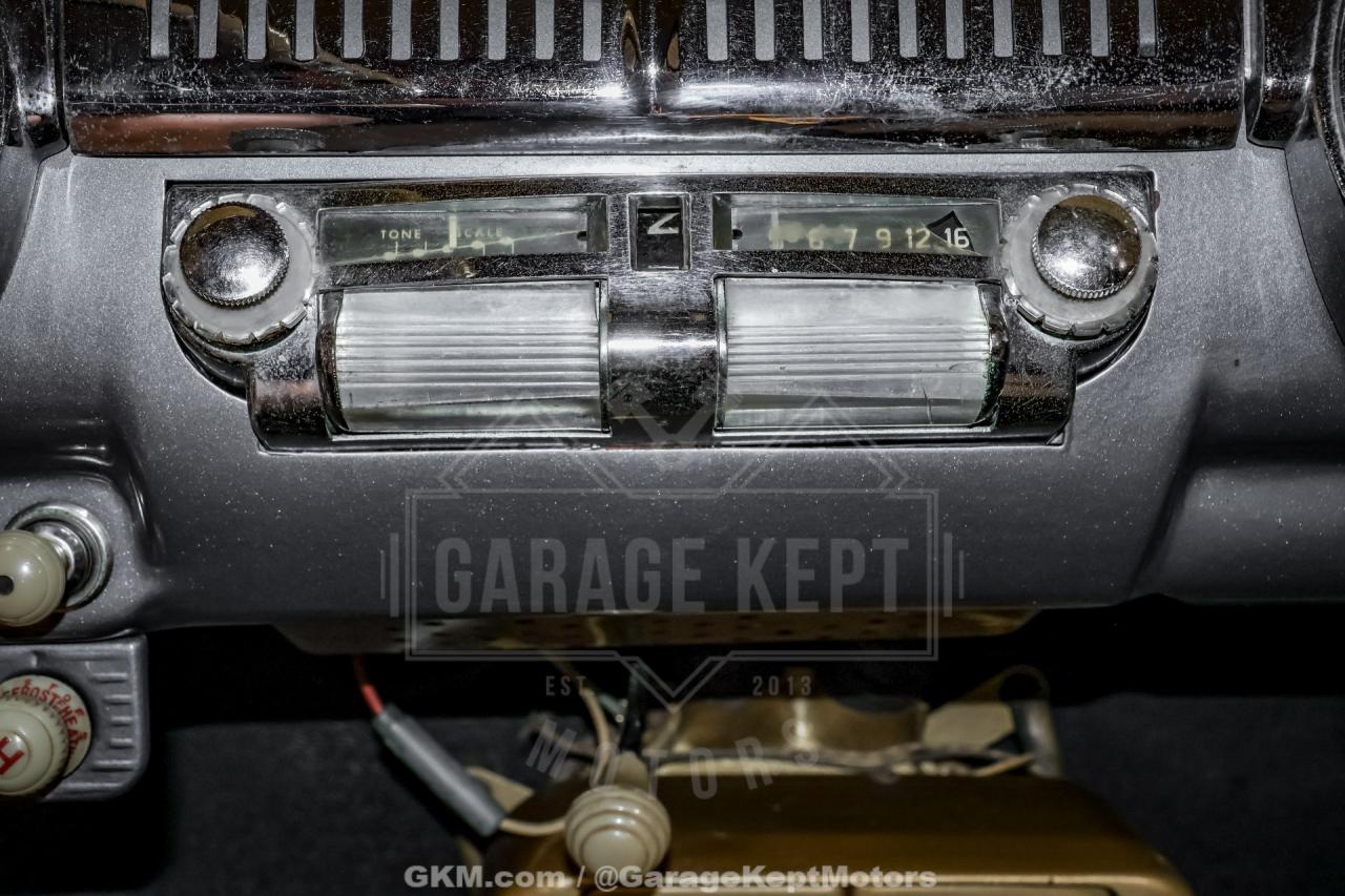 1947 Ford Deluxe
