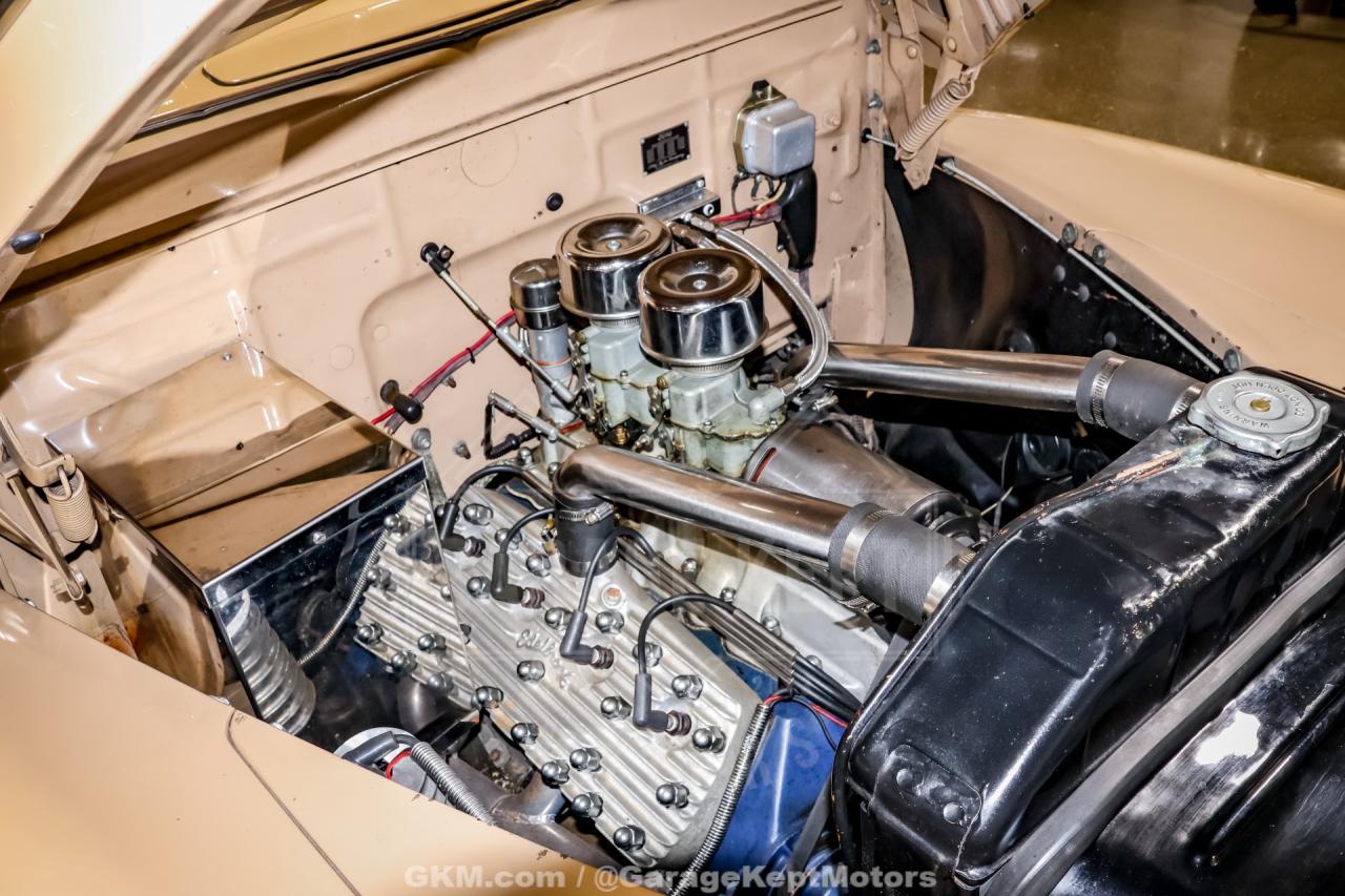 1947 Ford Deluxe