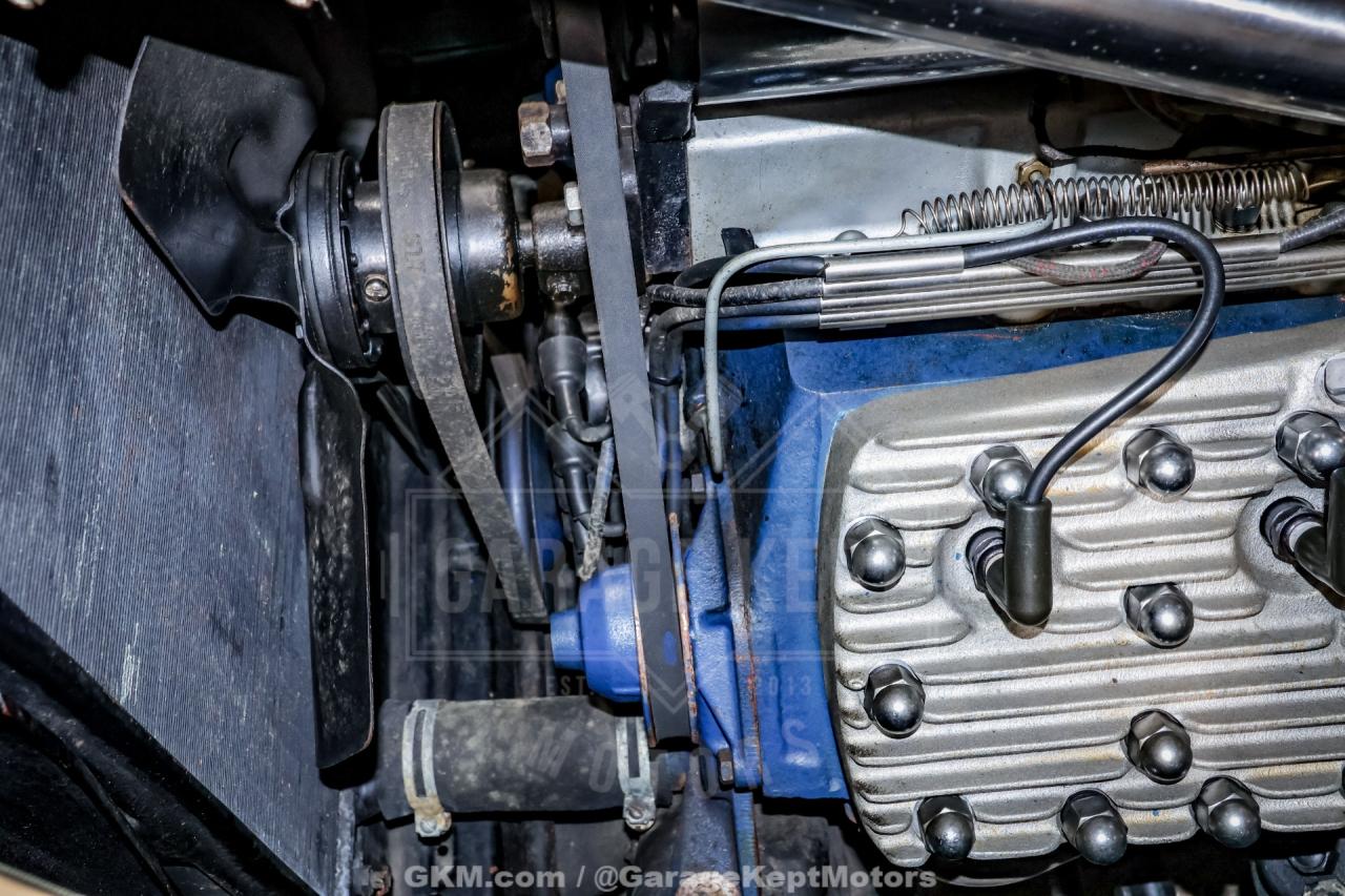 1947 Ford Deluxe
