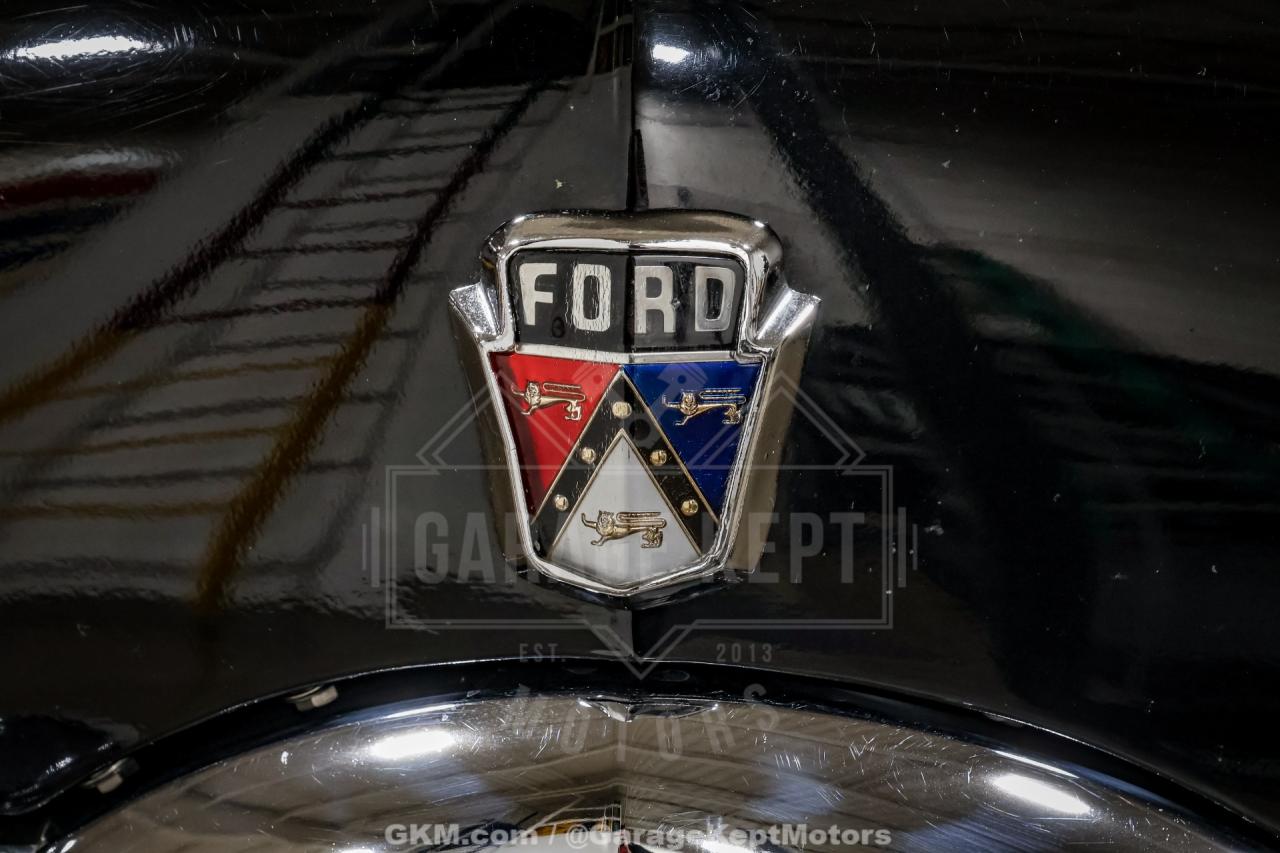 1950 Ford Custom Deluxe