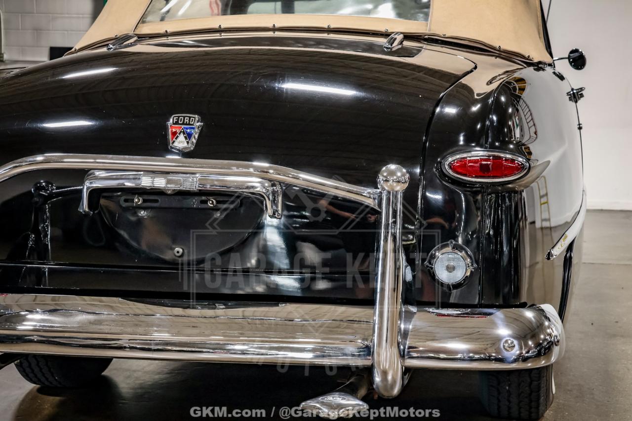 1950 Ford Custom Deluxe