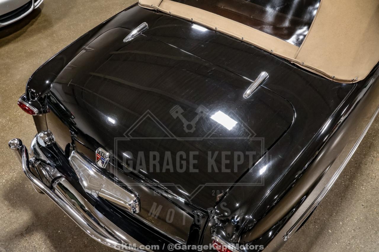1950 Ford Custom Deluxe