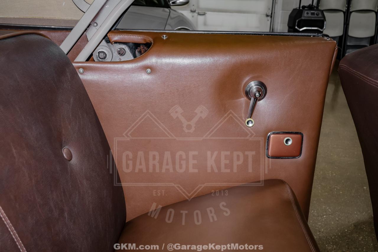1950 Ford Custom Deluxe