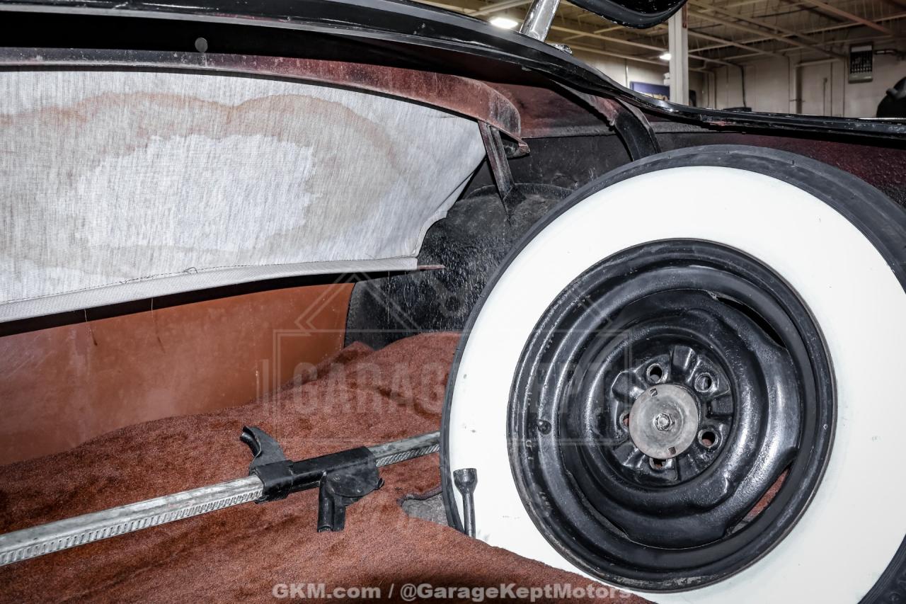 1950 Ford Custom Deluxe