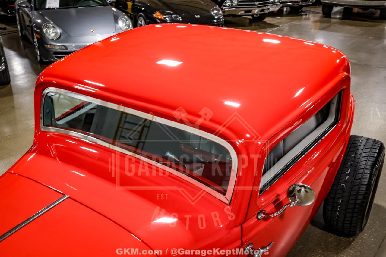 1932 Ford 3 Window Coupe