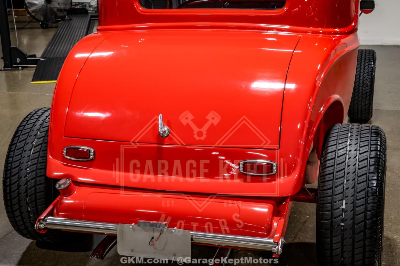 1932 Ford 3 Window Coupe
