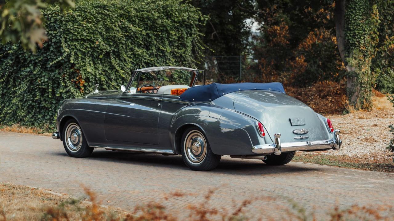 1962 Rolls - Royce Silver Cloud II H.J. Mulliner Drophead Coupe