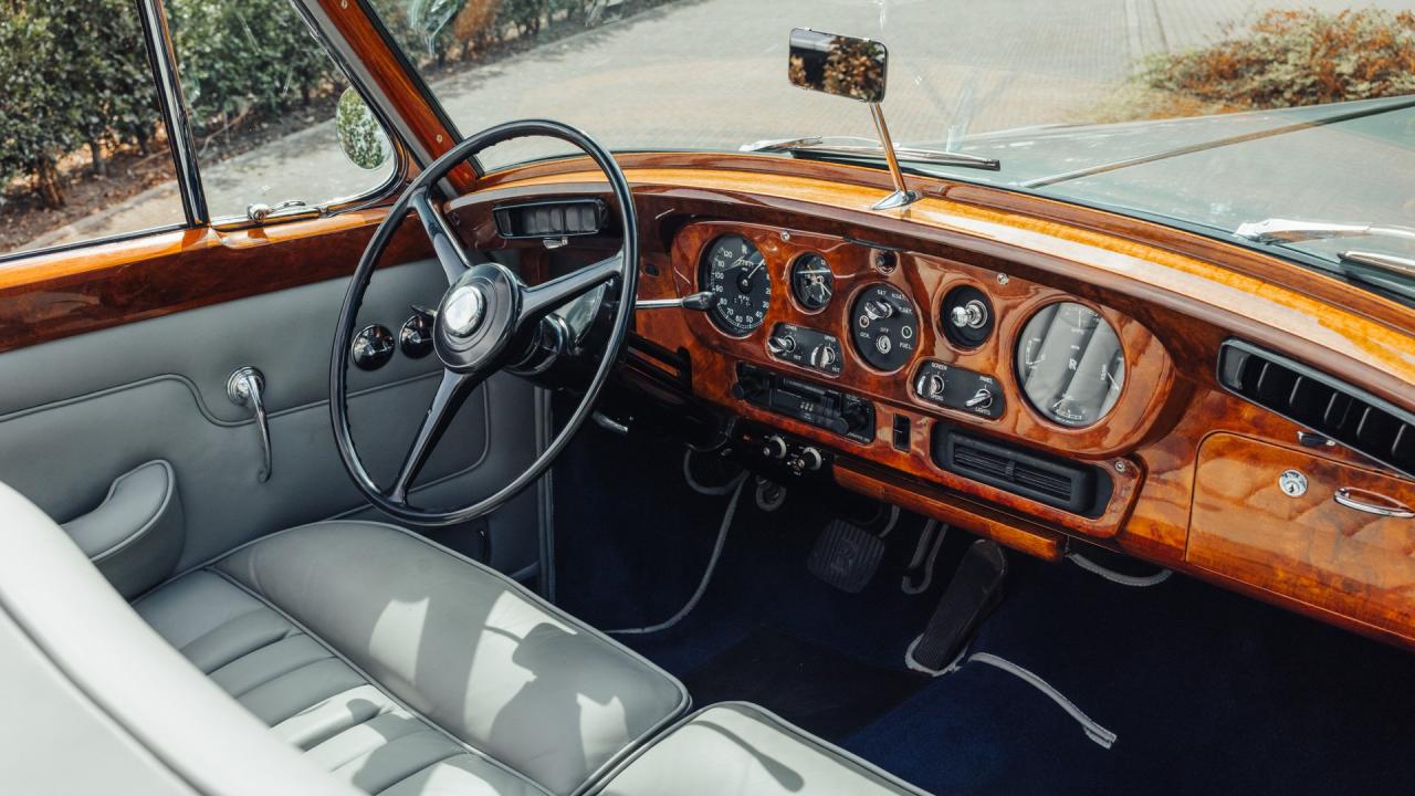 1962 Rolls - Royce Silver Cloud II Drophead Coupe by H.J. Mulliner