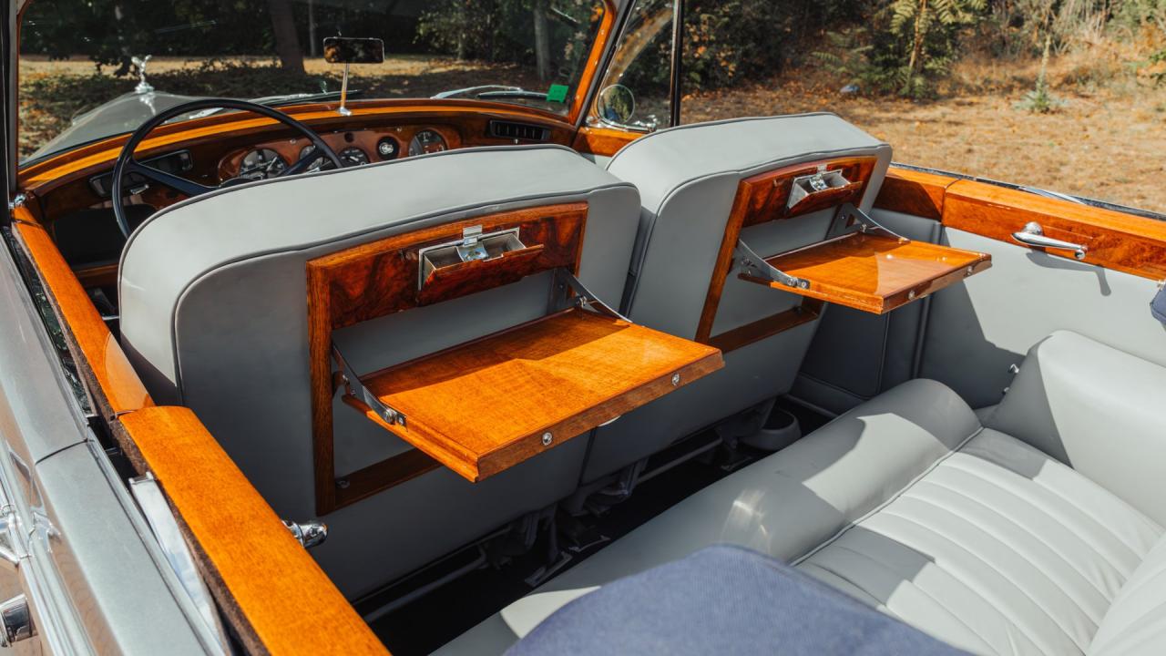 1962 Rolls - Royce Silver Cloud II Drophead Coupe by H.J. Mulliner