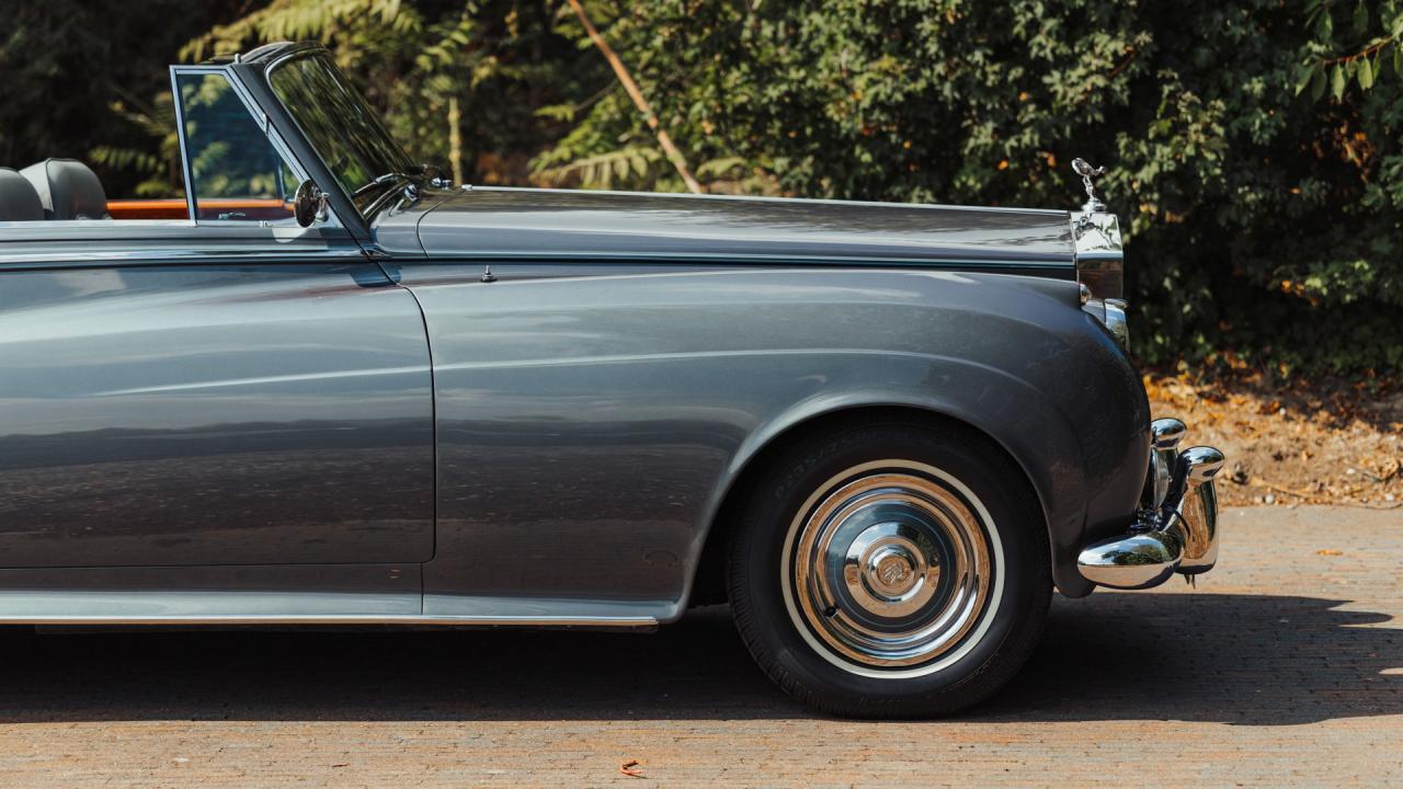 1962 Rolls - Royce Silver Cloud II Drophead Coupe by H.J. Mulliner