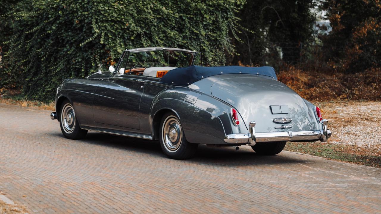 1962 Rolls - Royce Silver Cloud II Drophead Coupe by H.J. Mulliner