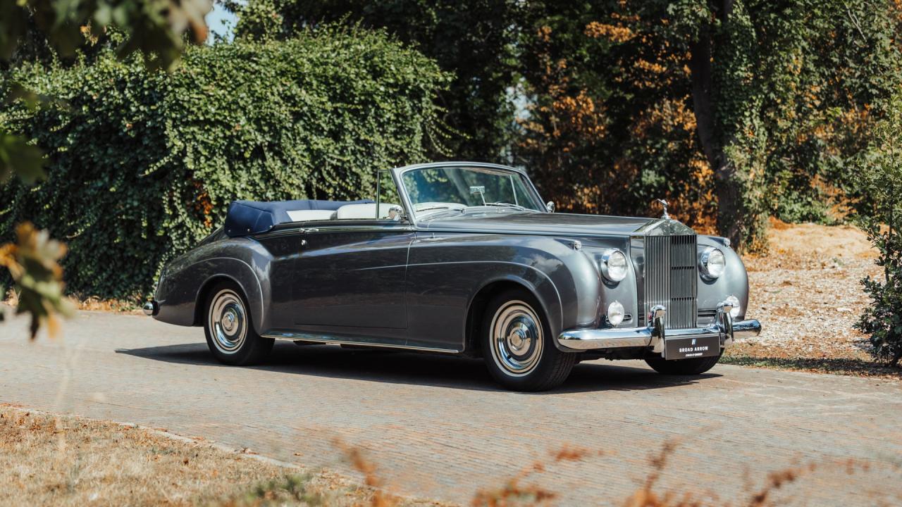 1962 Rolls - Royce Silver Cloud II Drophead Coupe by H.J. Mulliner