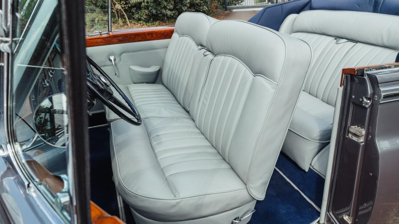 1962 Rolls - Royce Silver Cloud II Drophead Coupe by H.J. Mulliner
