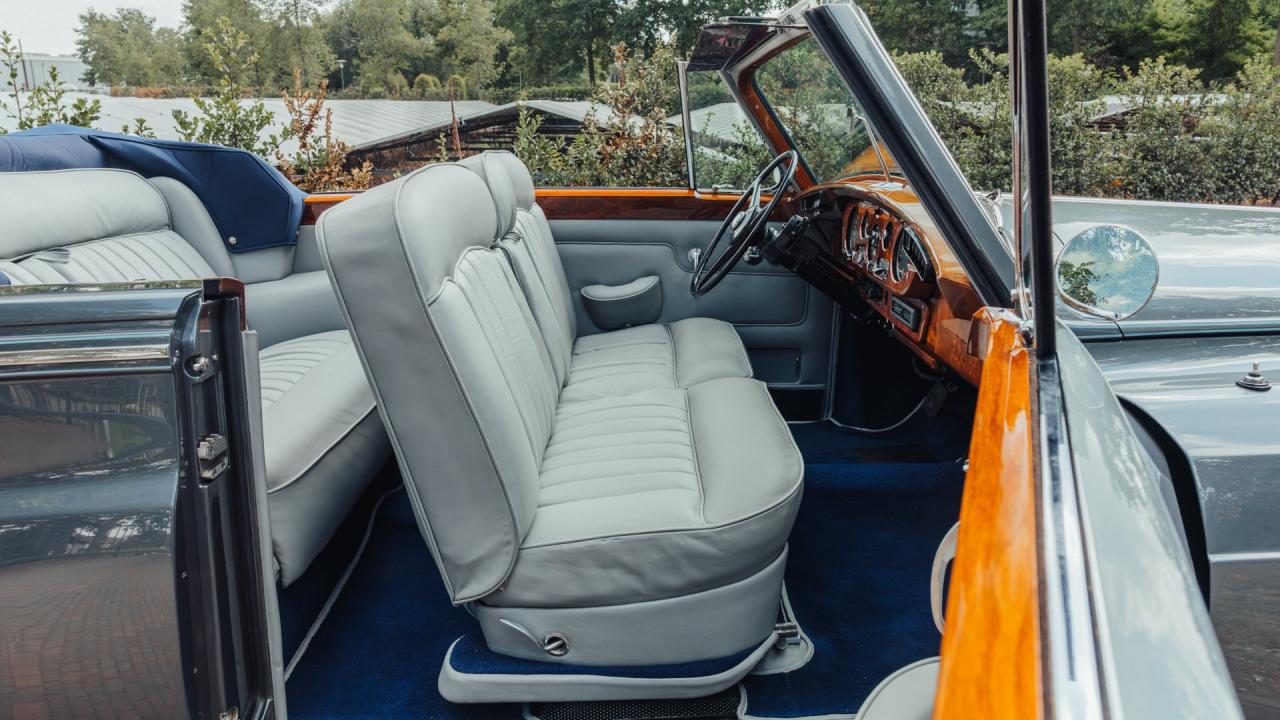 1962 Rolls - Royce Silver Cloud II Drophead Coupe by H.J. Mulliner