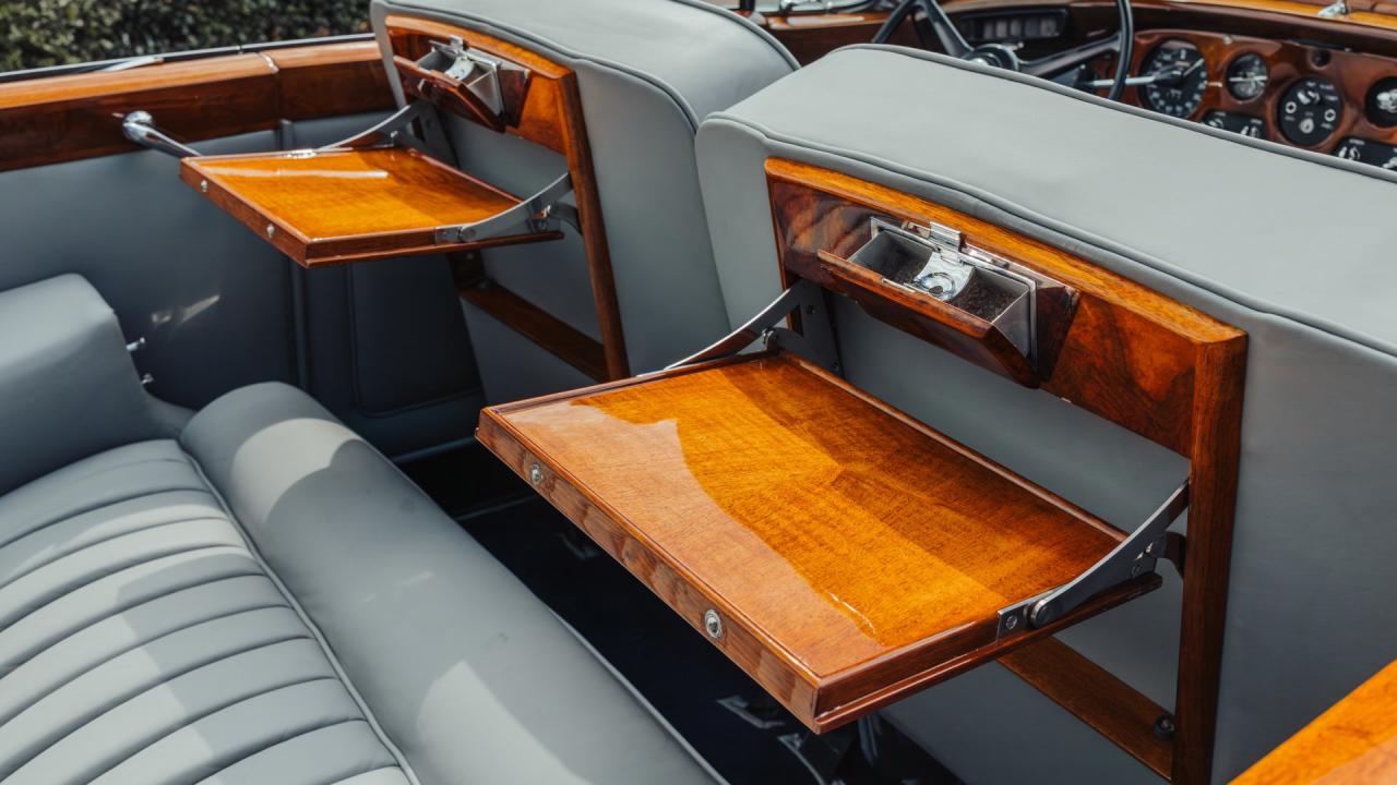 1962 Rolls - Royce Silver Cloud II Drophead Coupe by H.J. Mulliner