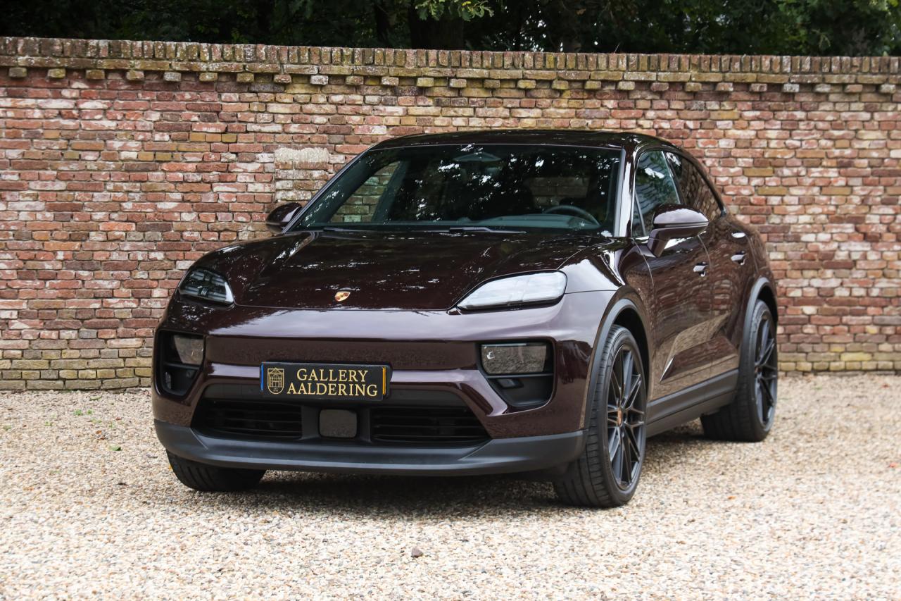 2025 Porsche Macan 4S &ldquo;Copper Ruby Metallic&rdquo;