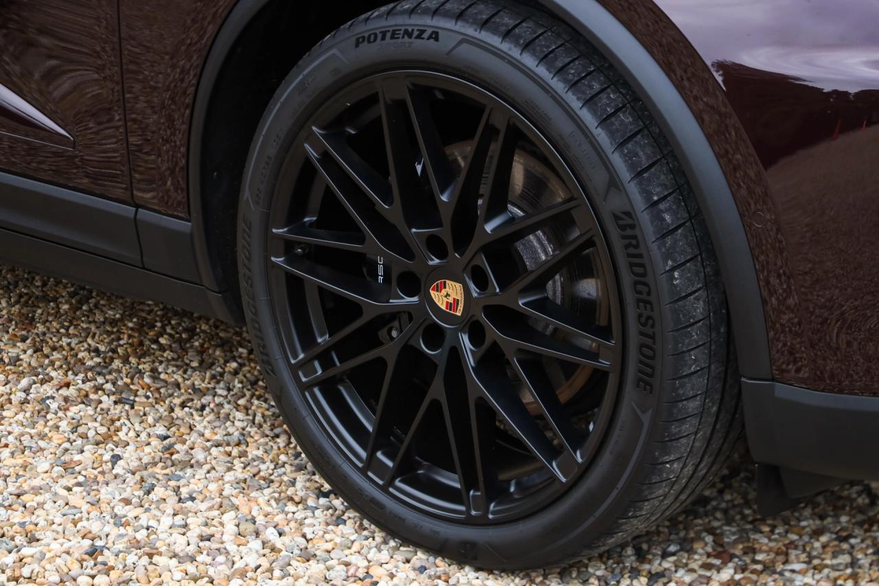 2025 Porsche Macan 4S &ldquo;Copper Ruby Metallic&rdquo;