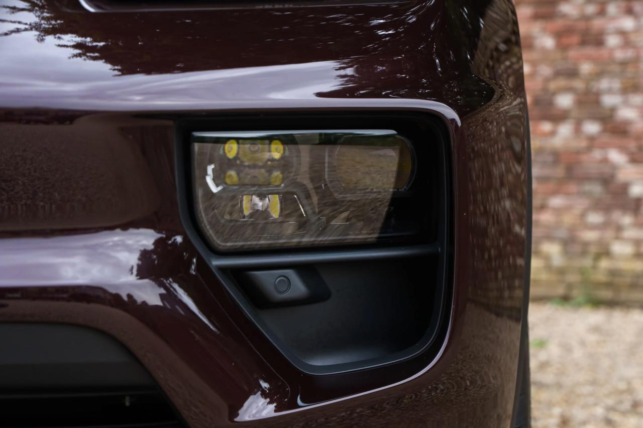 2025 Porsche Macan 4S &ldquo;Copper Ruby Metallic&rdquo;