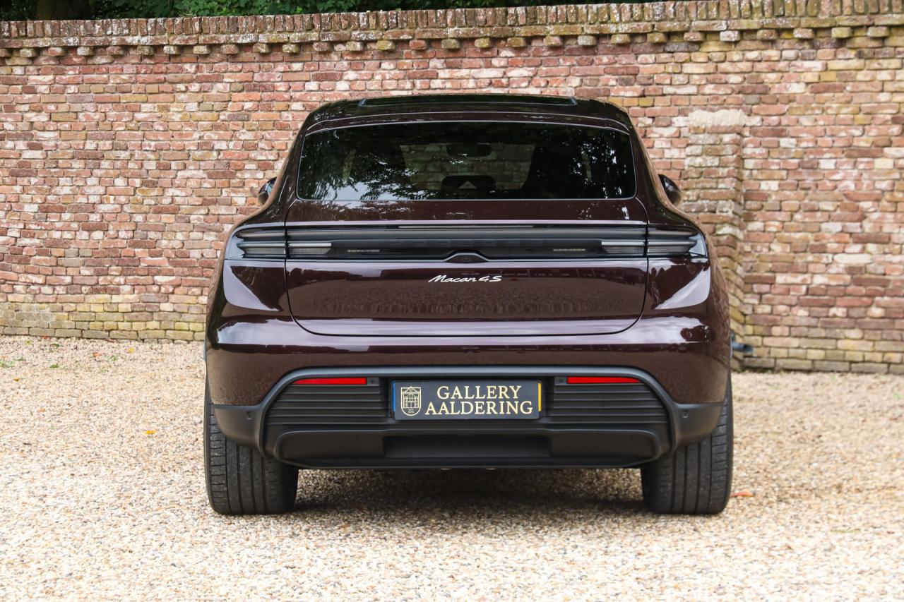 2025 Porsche Macan 4S &ldquo;Copper Ruby Metallic&rdquo;